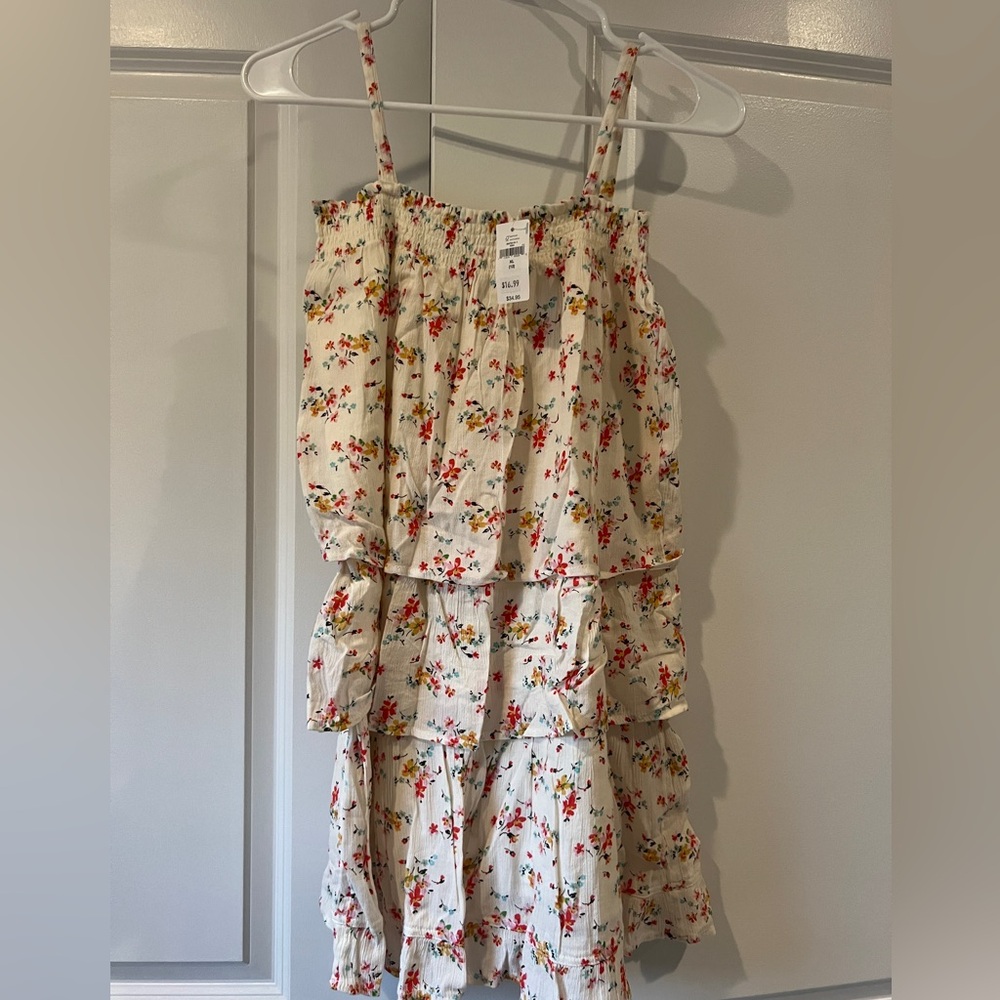 Beautiful floral, layered summer dress with tags